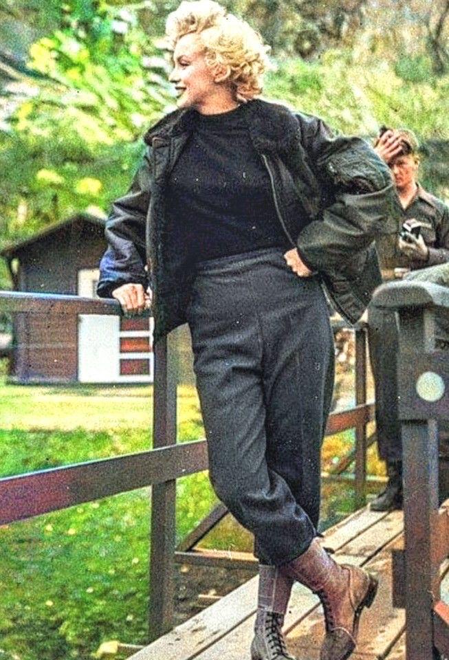パンツ 50s rayon gabardine slacks charcoal Vintage 1950s Style Black Gabardine Woolen 