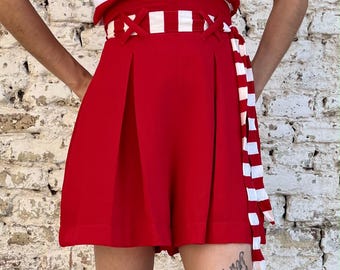 Vintage 1940s Style Red Crepe “Dolores” Shorts – Vintage High-Waisted Design (XS–XL)