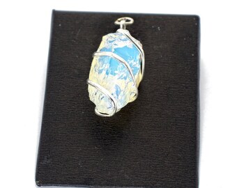 Reiki Amazonite Natural Wire Wrapped Pendant Locket for Reiki and Crystal Healing Gems Size 30-35 mm Approx