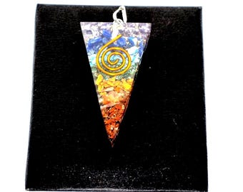 Reiki 7 Chakra Pendant Crystal Stone Pendant for Orgone Clear Quartz Crystal Wand Point Meditation Size- 5 CM Approx