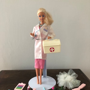 Dr. Barbie And Accessories-Almost Complete-Original 1987