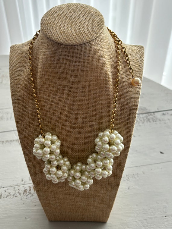Leonora Dame Pearl Cluster Necklace - image 2
