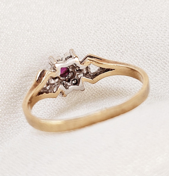 VTG 10k Gold Floral Cluster Ring with Ruby and Di… - image 5