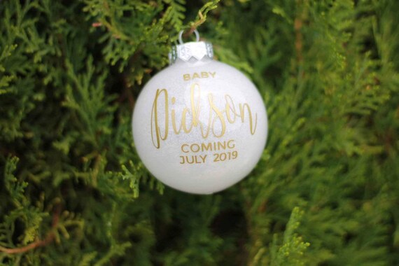 Pregnancy announcement Christmas Bauble 