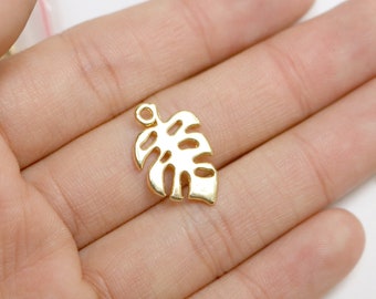 BULK 50 Leaf charms bright gold tone GC71