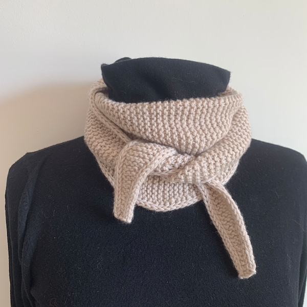 Superwash wool triangle scarf, small knit neck wrap