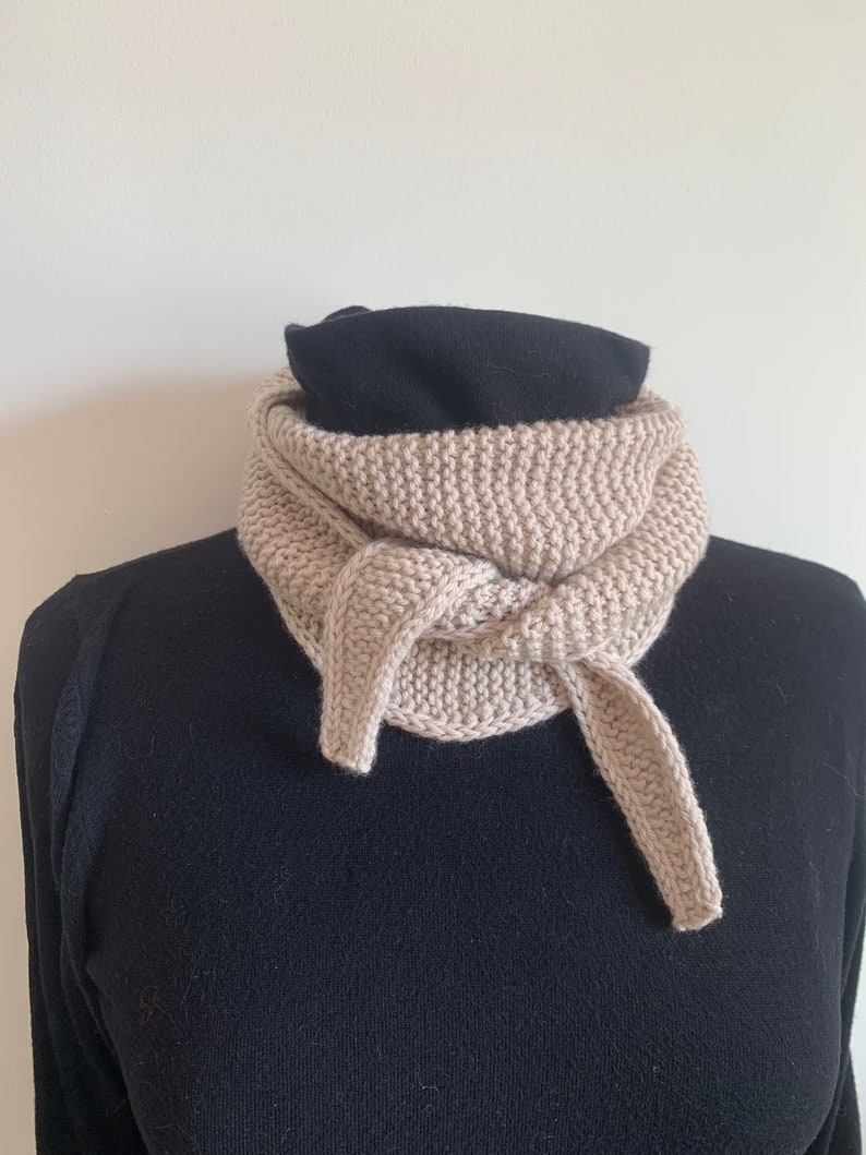 Superwash wool triangle scarf, small knit neck wrap image 1