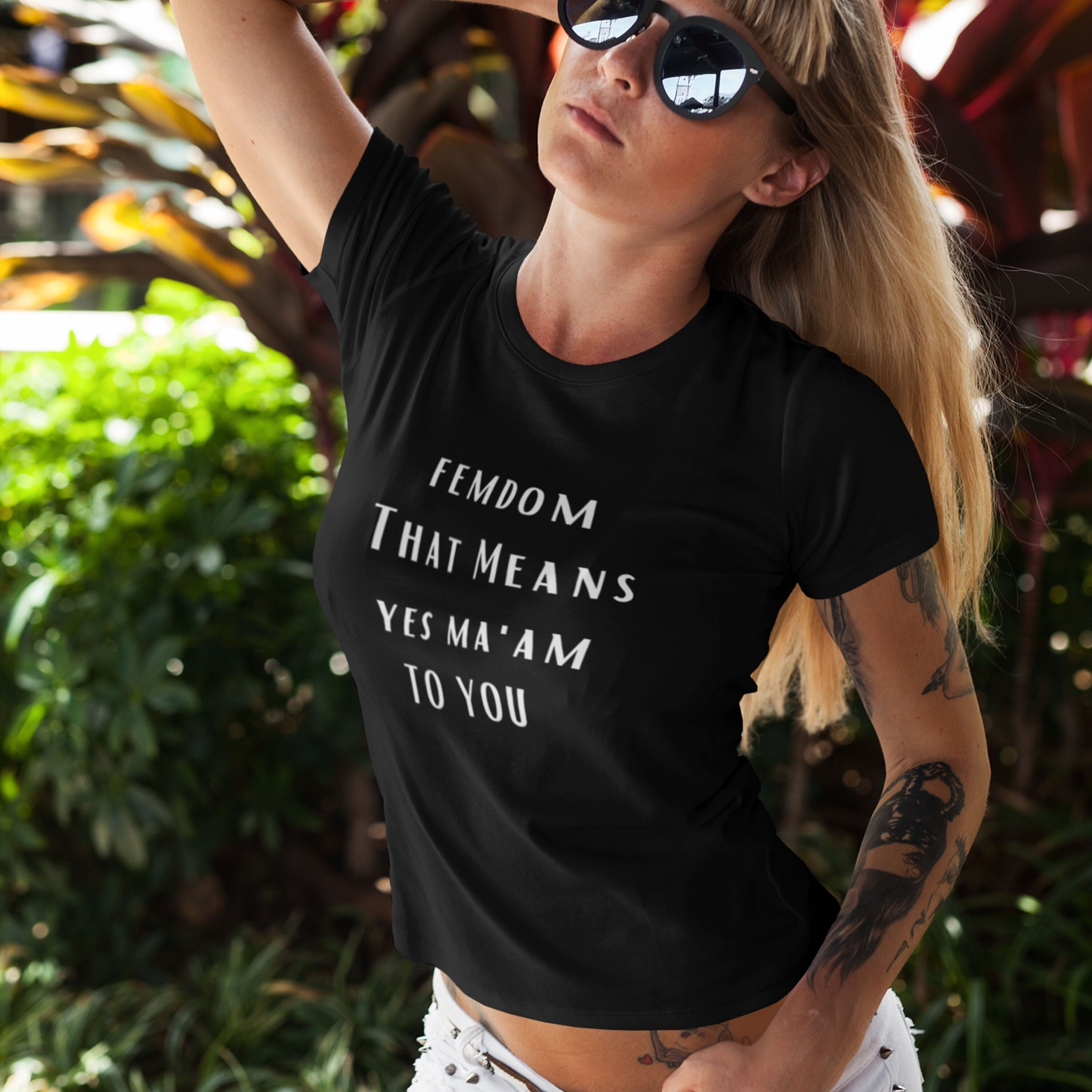 Femdom tshirt meesteres shirt mevrouw dominatrix tee humor lesbienne 3000x3000 afbeelding Femdom tshirt meesteres shirt mevrouw dominatrix tee humor