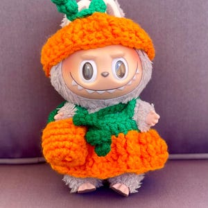 Costume da zucca Labubu all&#39;uncinetto: vestito e cappello