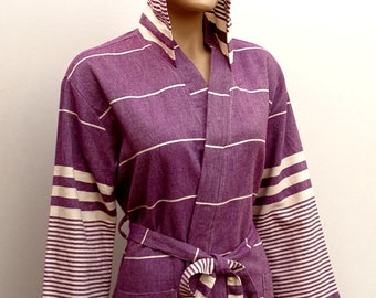 Plum purple colour Turkish soft cotton lightweight hooded bathrobe, dressing gown.