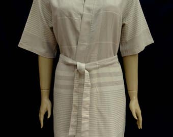 Beige colour soft cotton lightweight short kimono comfy robe, spa robe, short dressing gown, morning gown.