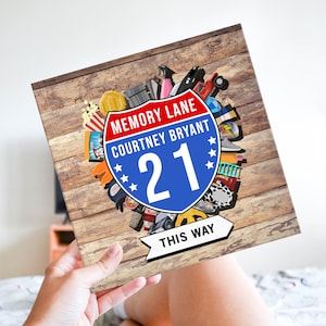 USA Edition Livre personnalisé du 21e anniversaire, Cadeau d’anniversaire Memory Lane, Cadeau personnalisé du 21e anniversaire, Cadeau du livre d’informations d’anniversaire | 21