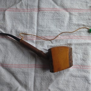 Real Cherry Pipe, made in France Folk Art