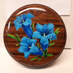 Riley&#39;s toffee tin, English toffee can, pretty storage tin