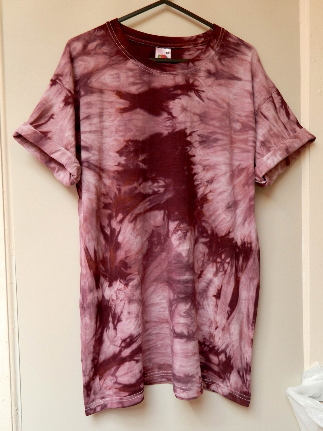 washing a tie dye shirt