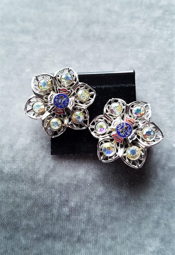 Vintage Clip On Earrings - The Independent Order o
