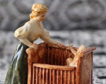 Sebastian Miniatures SML-316A Gibson Girl At Home - Marblehead