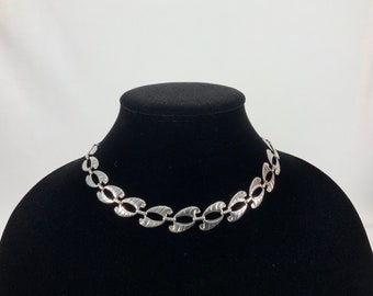 R.F. Simmons Necklace - Sterling Silver Link Choker - Vintage - Textured - Hook