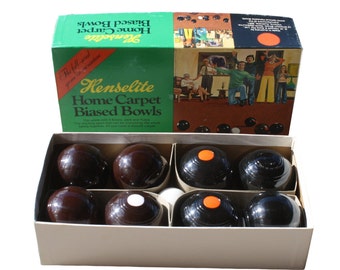 Vintage Henselite Home Carpet Biased Bowls