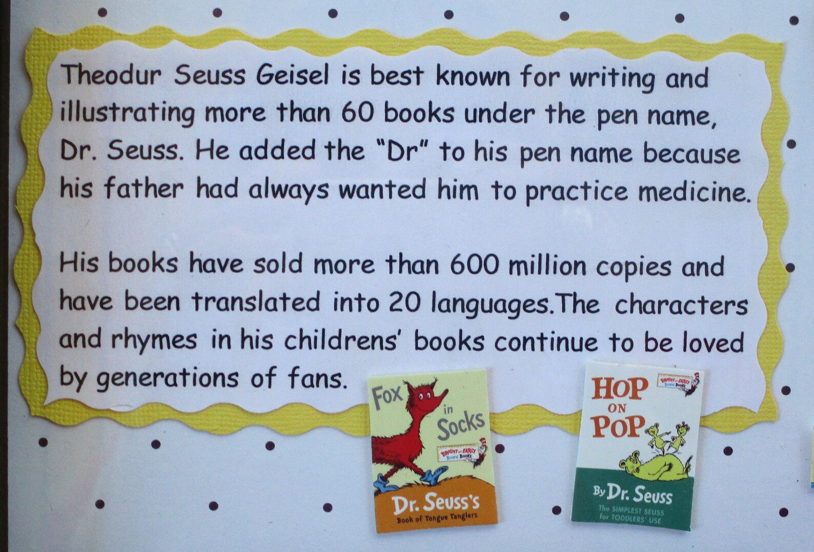 Dr. Seuss Cat in the Hat, Dr. Seuss I Love Reading, Dr. Seuss More You ...