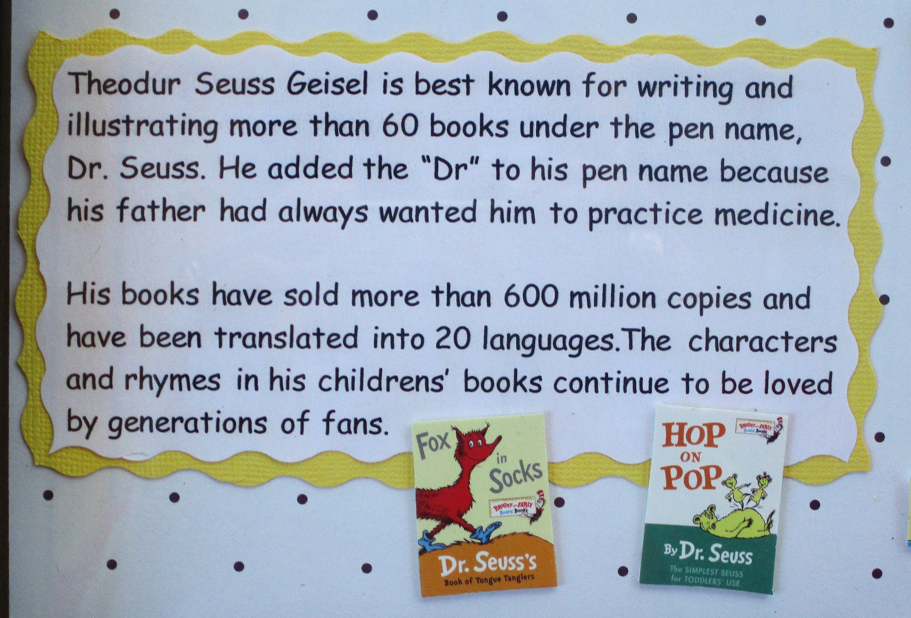 Dr. Seuss Cat in the Hat, Dr. Seuss I Love Reading, Dr. Seuss More You ...