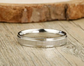 Bague de promesse faite main mate, bague de mariée, alliance, bague pour femme, bague pour couple, bague en titane, bague d'anniversaire