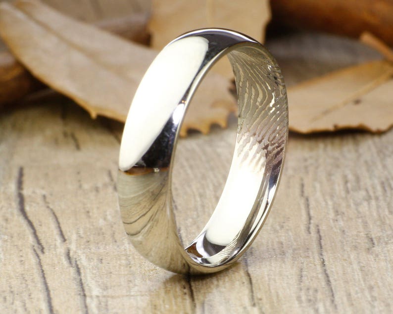 Custom Fingerprint Ring Titanium Rings Set Modern Wedding Bands Unique Men and Women Wedding Ring