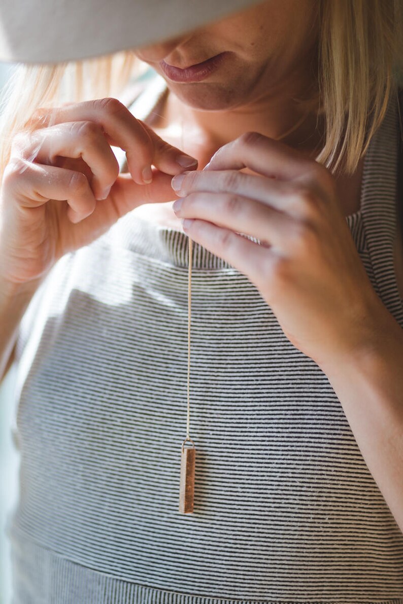 Gilded Wood Bar Lariat Necklace // Oak Wood and Copper Geometric, Y Style Delicate Dainty Minimalist image 6