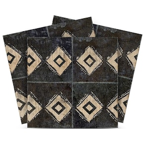 Pode incluir: Três azulejos de cerâmica preto e branco com um padrão geométrico de diamantes. Os azulejos têm um aspeto desgastado e vintage.