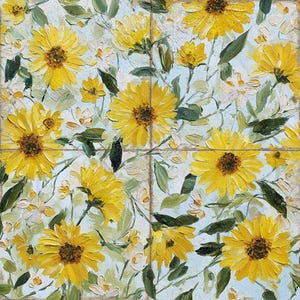 Könnte beinhalten: Ein Blumenmuster mit gelben Sonnenblumen und weißen Blüten mit grünen Blättern auf hellblauem Hintergrund. Das Gemälde hat einen strukturierten, impressionistischen Stil mit sichtbaren Pinselstrichen. Das Design ist in quadratische Abschnitte unterteilt.