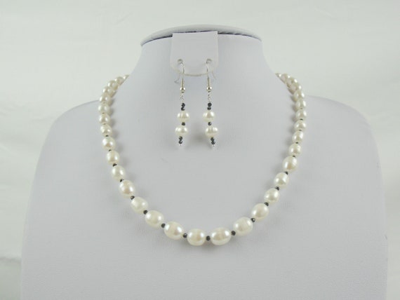 Freshwater Pearl Necklace Earring Set: Sterling Silver, Black Spinel