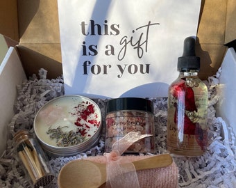 All Natural Self Care Gift | Lavender Rose Spa Gift Box