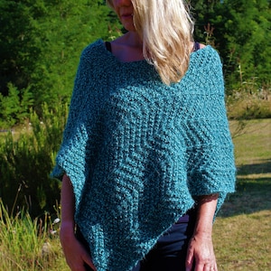 Pattern - Seabreeze Poncho - Easy Knit Poncho - Pdf Pattern - Instant Download - Easy Poncho Pattern