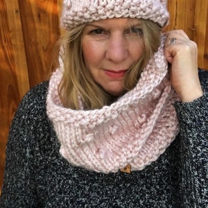 Pattern - Winter Berry Cowl - Super Chunky Cowl - Pdf Knitting Pattern -  Instant Download - Chunky Scarf