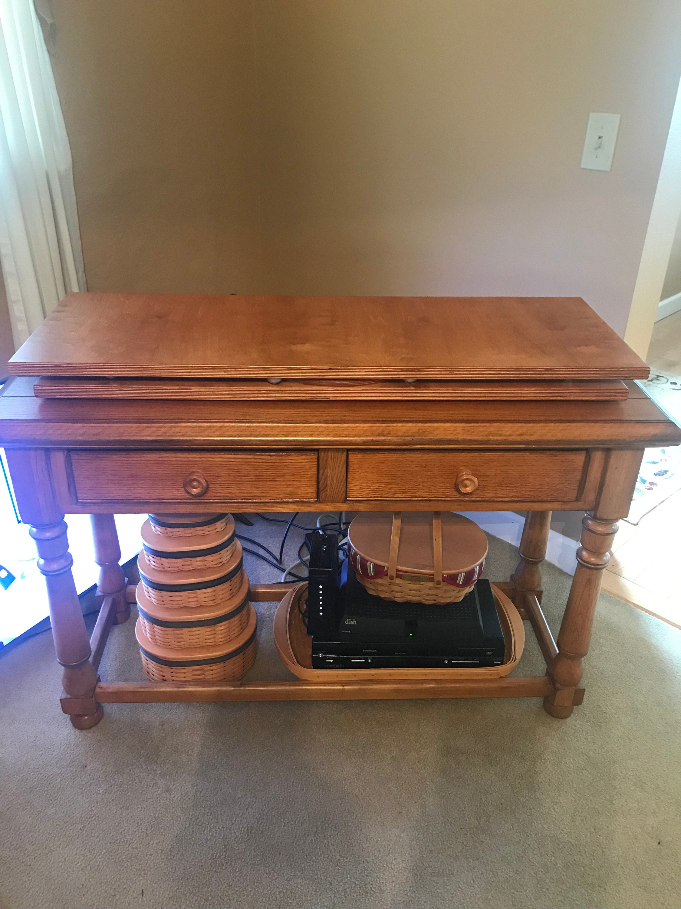 Large Swivel TV stand, rotating TV stand, pivoting TV stand, Lazy Susan