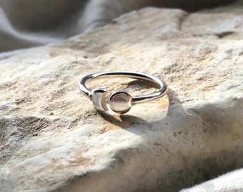 Moon phase ring in recycled sterling silver