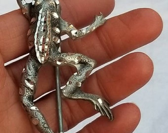 Climbing Frog Etsy
