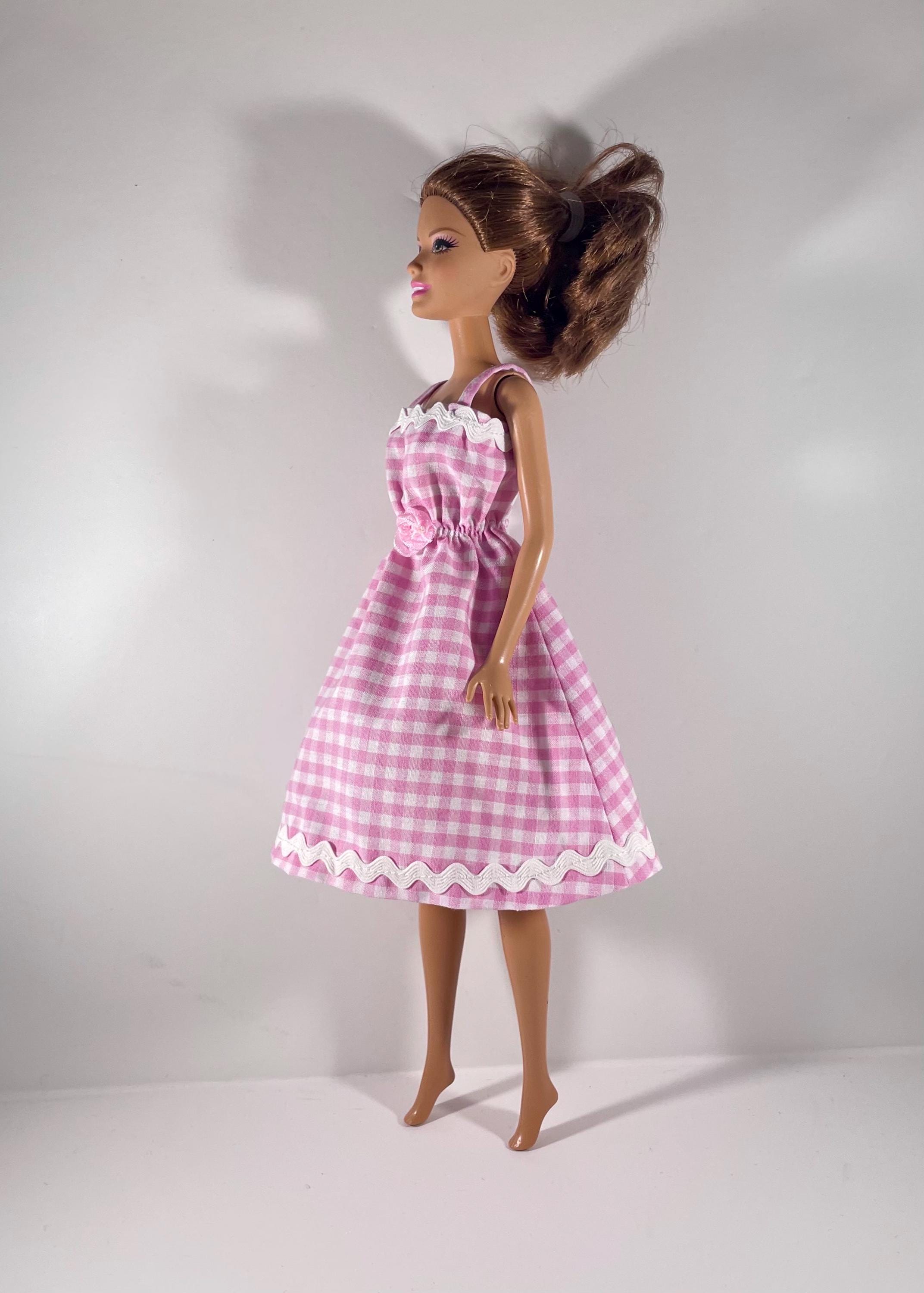 pink polka dot dress for 10 in doll Winx Club Bloom City Fashions 2012 Doll Pink Polka Dot Dress
