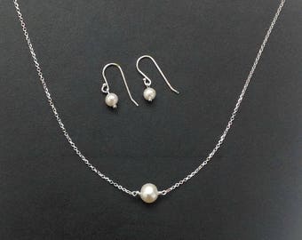 SET of Freshwater Pearl Necklace and Earrings Sterling silver