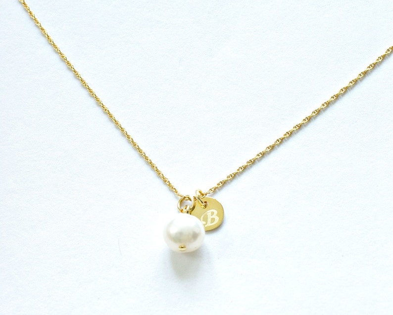 Pearl Necklace Gold Initial Single Pearl Personalized Necklace Bridesmaid Gift Necklace Bridesmaid Proposal Necklace HP1