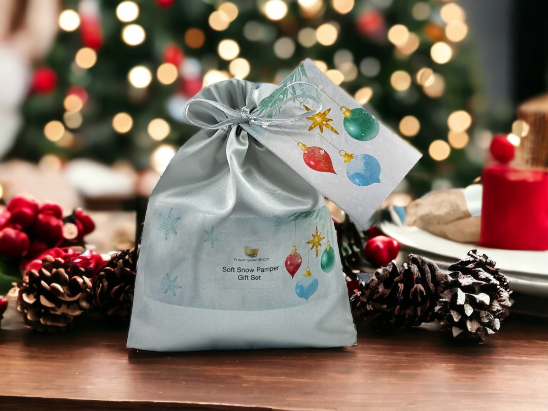 Soft Snow Pamper Pouch Gift Set Etsy UK