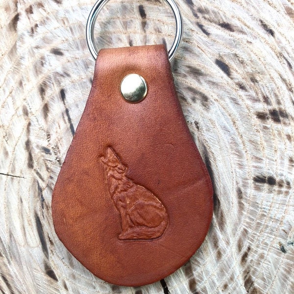 Howling Wolf Genuine Leather Keyring, Southwest Keychain, Wolf Gift Keyfob, Howling Coyote Keyring, Father's Day Keychain