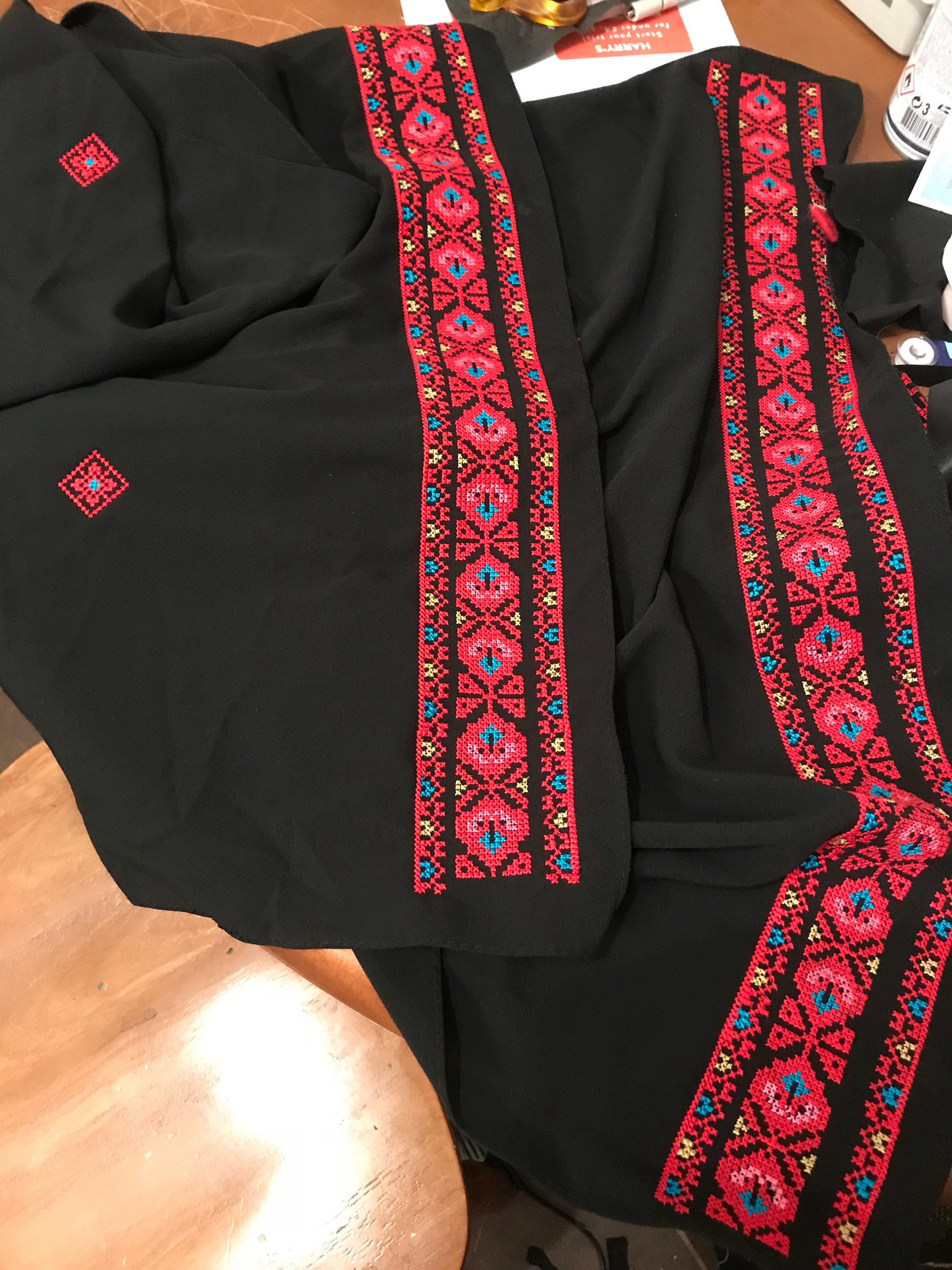 Black Dress kaftan / Tobe / Thobe / Thob with bautiful red | Etsy