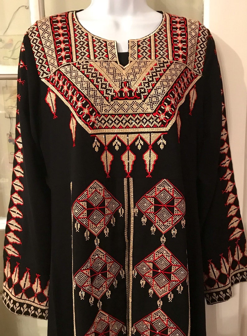2 Piece Black Dress Abaya Kaftan Thobe and matching belt with beautiful gold and red embroidery