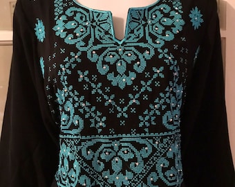 Black Dress / kaftan / Tobe / Thobe with beautiful Turquoise Palestinian Cross Stitch / Embroidery