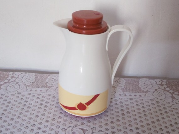 VTG Thermos Coffee Carafe / Pitcher - Tall White Insulated Container With  Lid