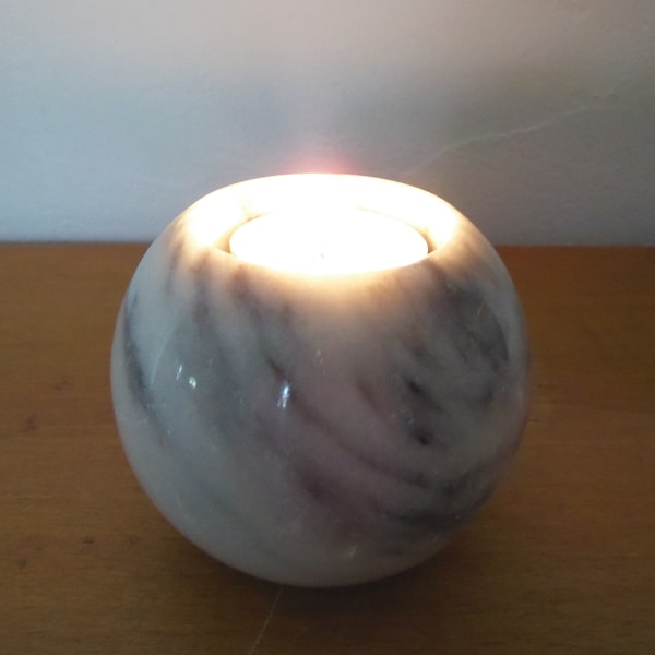 Bougeoir boule en marbre gris veinures anthracite , porte bougie marbre, bougeoir sphere marbre, marble candle holder, deco chic, vintage