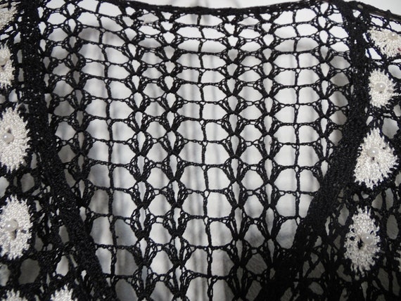 Carré Noir Crochet Vest 7943