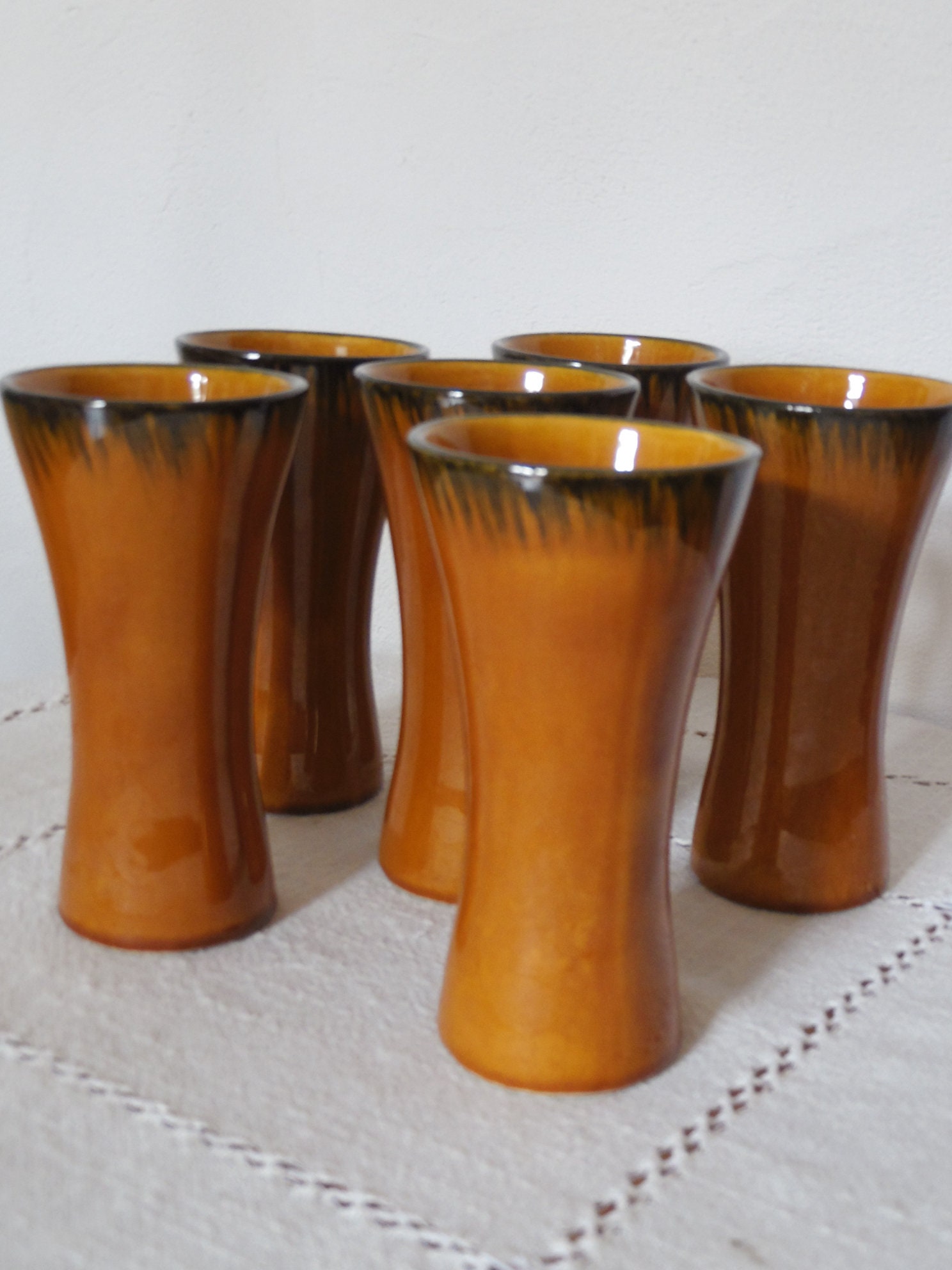 Lot de 6 Verres A Orangeade, Forme Diabolo Signés Vallauris, Gobelets Brun , Deco Traits sur Le Haut