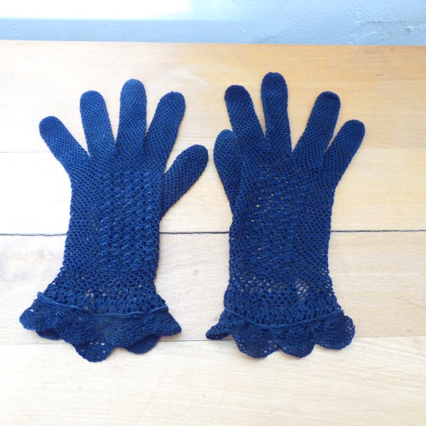 Paire de gants noirs au crochet, gants vintage, fait main, esprit boheme, gants de ceremonie, style chic